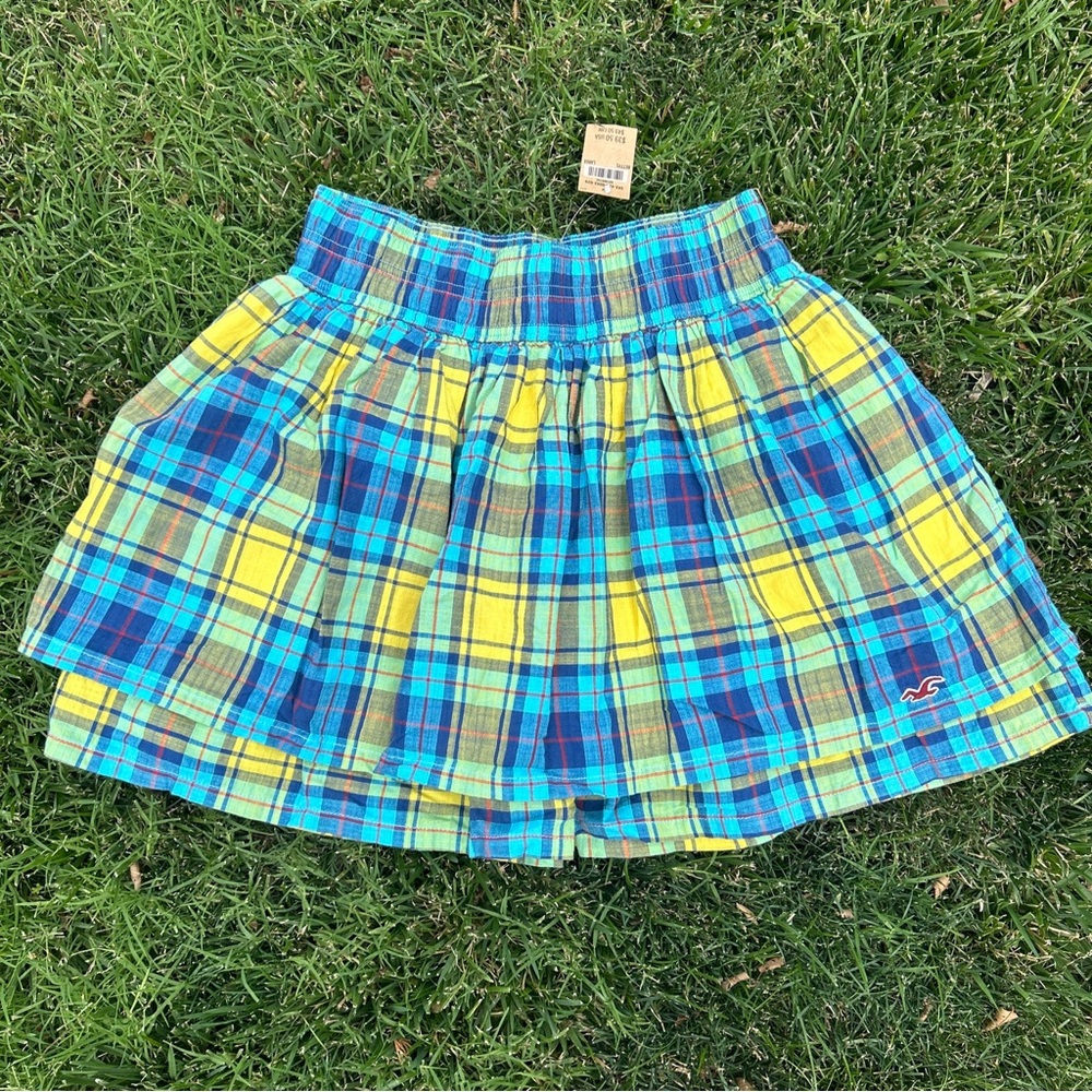 Hollister Tiered Mini Skirt Size Teen Large NWT